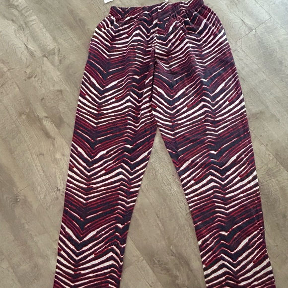 NWT NFL Team Apparel New England Patriots
Size XL Men’s pajama bottoms/lounging - Picture 4 of 8